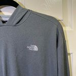 The North Face  Lightweight Hooded Sweatshirt Jumper Size Small Gray Cropped Photo 1
