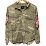 Rails  Camo Floral Embroidered Button Up Shirt Jacket Sz M Edgy City Preppy Chic Photo 0
