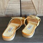 Talbots NWT Women's Yellow Slip On Leather Sandals Size 8 Photo 2