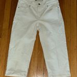 Levi's White Capri Pants with Frayed Hem Photo 0