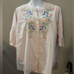 Quacker Factory  1X Embroidered Rhinestone Quarter Length Pink Striped Floral Photo 0