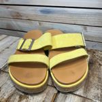 Sorel Roaming Slide Yellow Suede Platform Buckle Sandals Women's Size 10.5 Photo 2