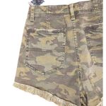 Free People NWT ARMY CAMO SHORTS SZ 27CRVY BUTTON FLY HIGH WAISTED RAW HEM Photo 6