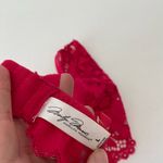 Marilyn Monroe NWOT |  women’s pink lace buckle adjustable bralette‎ bra large Photo 4