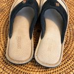 Skechers Women's Black and Tan Slide Sandals Size 8 Photo 2