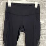 Lululemon  Sweat Your Heart Out Crop (21")
Black Photo 1