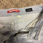 Unionbay Mid Rise Vintage Peg Ripped Light Wash Blue Jeans Size 0 Photo 4