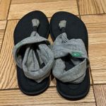Sanuk Grey  Sandals Photo 2