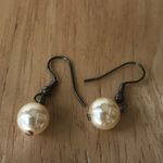 Faux Pearl Earrings Off White Vintage Trendy Prom Photo 3