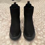Zigi Soho Chelsea boots NWOT Photo 1