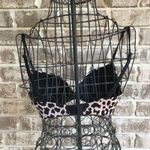 Victoria's Secret  Very Sexy Lightly Lined Plunge Bra 32D Leopard Print L… Photo 3