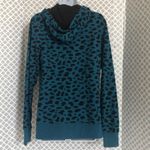 Threads 4 Thought Threads‎ 4 Thought sustainable apparel teal animal print full zip hoodie Photo 3