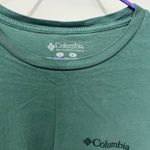 Columbia  T-Shirt Photo 1