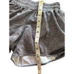 Lululemon Hotty Hot Short Rise 4" Heather Lux Multi Black/Gray Size 4 Gray Photo 13