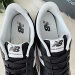 New Balance BB80 Low-Top Leather Sneakers, Black/White, Size 9.5/EU 41 Photo 4
