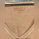 Ascot + Hart V Neck T Photo 4