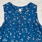 Gap ‎ Blue Tiered Sleeveless Top, Size XS, beautiful white peach flowers Photo 4