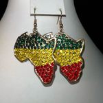 Gold Tone and Fully Encrusted Sparkle Crystal Africa Earrings‎ Photo 1