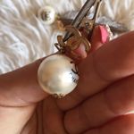 Faux pearl pin Photo 1