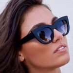 Adewu Matte Black Cat Eye Sunnies Photo 0