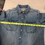 Mossimo Supply Co . Chambray Denim Shirt size medium Photo 9