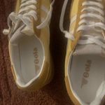 Gola Sneakers Yellow Size 7 Photo 3