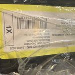 Target All in Motion  Black 1X Top Photo 1