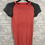Lululemon  Run: Swiftly Tech Short Sleeve
Love Red / Deep Coal Photo 0
