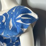 J. Marie Blue White Floral Embroidered Short Sleeve Lined Boho Top Blouse Size S Photo 4