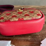 Coach Camera Bag In Signature Canvas With Heart Print NEW WITH DUST BAG Photo 6