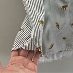 Jane and Delancey Jane and Delaney cap sleeve button down shirt- Size M Photo 6