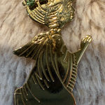 Vintage Gold Tone Costume Green Rhinestone‎ Angel Praying Pin 1.5” Photo 0