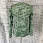 Under Armour Woman S v-neck Longsleeve green multi color stripe athletic top Photo 7