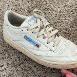 Reebok Women’s  Cream Sneakers Size 7.5 Photo 1