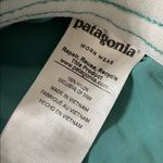 Patagonia 4.5” Baggie Shorts size Large Photo 8