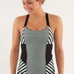 Lululemon   Size 6 Work it out Tank top Photo 0