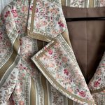 Marsh Landing  floral embroidered button up blazer size large Photo 4