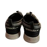 Speedo  lightweight slip on loafers women’s size 6 Photo 3