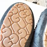 UGG  Women's Size 7 Dakota Suede Leather Slipper Black Slip On Moccasins Cozy EUC Photo 8