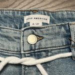 Good American  Petite Girlfriend‎ Mid Rise Relaxed Distressed Jean Shorts Blue 27 Photo 4