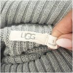 Ugg Realynn Sweater Pancho Size Small Kangaroo Pockets Gray Chunky Knit Cabin Photo 11