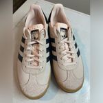 Adidas  Gazelle pink and black Photo 1