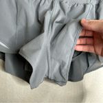 Lululemon Hotty Hot Lined Short 2.5" grey 8 Photo 3