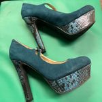 G by Guess  Varika High Heel Platform Pumps, Teal/Black Sz. 7.5 Photo 1