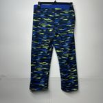 Nike  Pro Women’s XL Camo Capri Leggings Waist 30 Inches And Inseam 19 Inches Photo 4