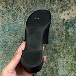 Vintage Y2K Munro American black stretch slip on sandals, size 9M Photo 6