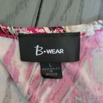 B. Wear  shirt tank L pretty metallic look Photo 2