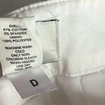 Loft  • White Casual Crop Capri Pants Photo 4