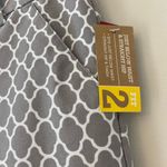 Merona NWT  size 2 gray and white below the waist straight leg pants Photo 2