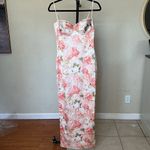 House Of CB  L D-DD‎ Josefina Pink Peony Print Satin Maxi Dress NWOT Photo 4